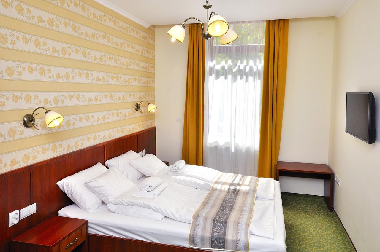 Partium Hotel Szegedin Exterior foto